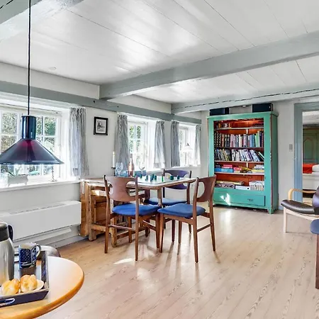 1 Bedroom Amazing Home In Hojer Holiday home Hojer