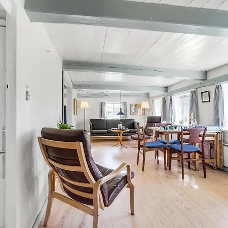 Amazing In With 1 Bedroom And Wifi Prázdninový dům Højer