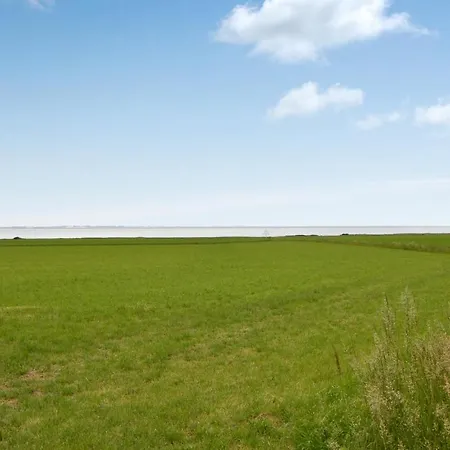 Amazing In With 1 Bedroom And Wifi Prázdninový dům Højer